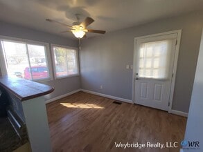 9600 Gibralter Dr in Cincinnati, OH - Building Photo - Building Photo