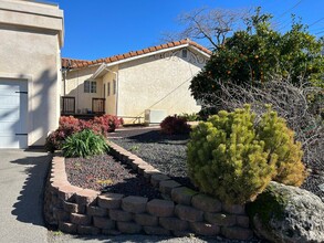 38 Wahoo Ave in Oroville, CA - Building Photo - Building Photo