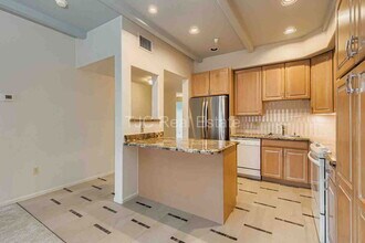 180 Cook St in Denver, CO - Building Photo - Building Photo