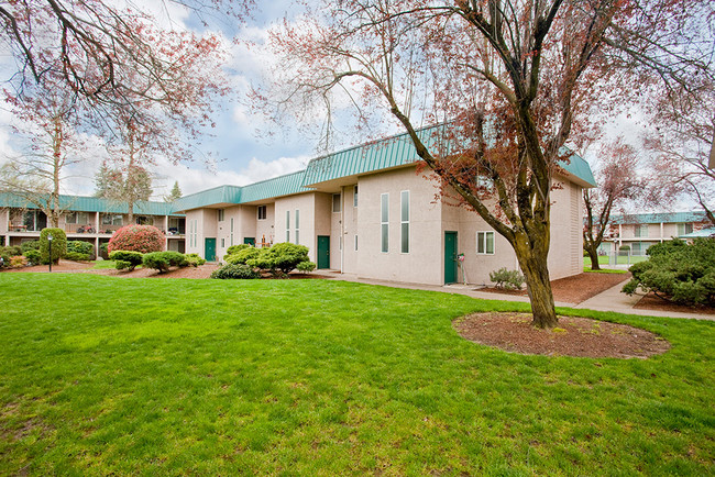 Fairfield Village Apartments in Eugene, OR - Building Photo - Floor Plan