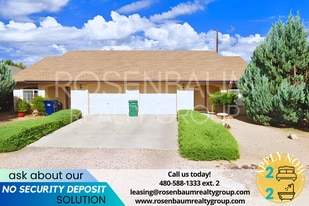 8400 E Leigh Dr in Prescott Valley, AZ - Building Photo