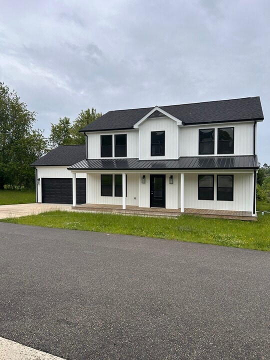 216 Linwood Dr in Centerville, OH - Building Photo