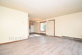 119 S 15th Ave in Bozeman, MT - Building Photo - Building Photo