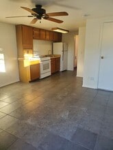 648 Goodhope St in Oak View, CA - Building Photo - Building Photo