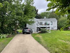 1110 Ridge Rd in Wilmette, IL - Building Photo - Building Photo