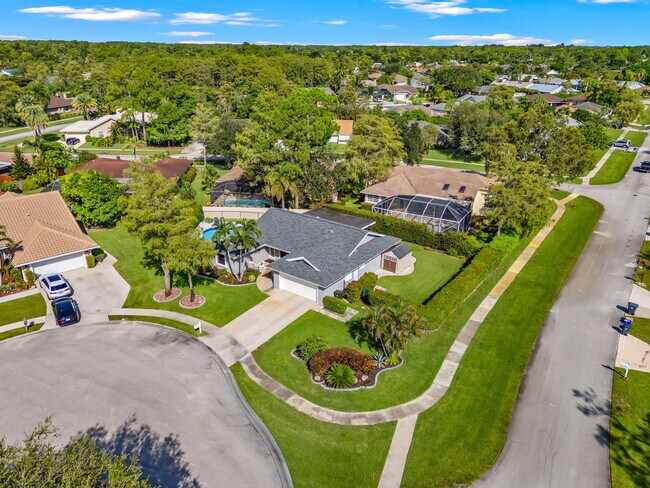 13612 Firewood Ct in Wellington, FL - Building Photo - Building Photo