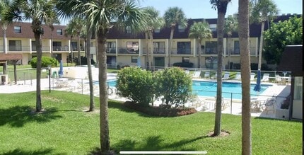 190 Paradise Blvd in Melbourne, FL - Building Photo - Building Photo