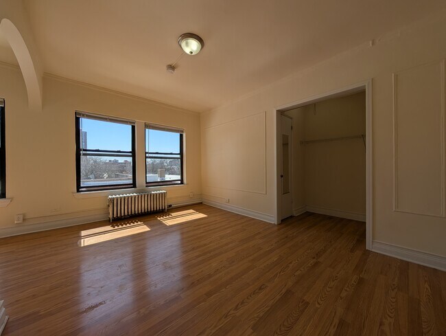 5425 N Kenmore Ave, Unit 610 in Chicago, IL - Building Photo - Building Photo