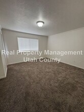 576 E 100 N St in Pleasant Grove, UT - Building Photo - Building Photo