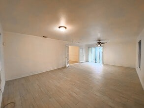 7026 Spring Leaf in San Antonio, TX - Building Photo - Building Photo