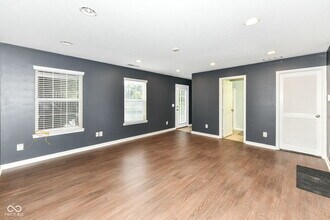 12032 Esty Way in Carmel, IN - Building Photo - Building Photo