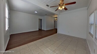 3325 Claremont Rd in Jacksonville, FL - Building Photo - Building Photo