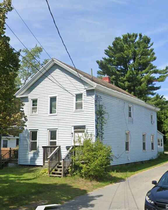 25 Haviland Ave in Glens Falls, NY - Building Photo