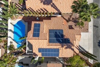 8420 Haven Brook Ct in Las Vegas, NV - Building Photo - Building Photo