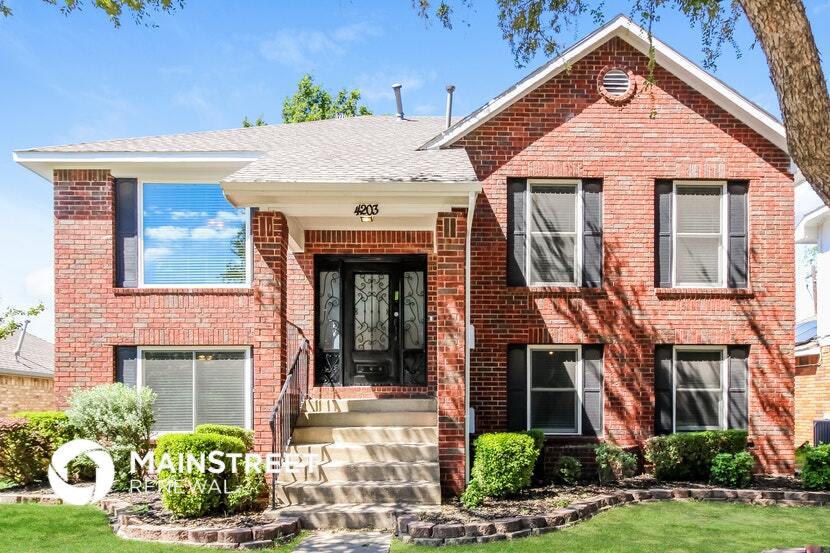 4203 Wild Cherry Dr in Carrollton, TX - Building Photo
