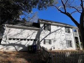 889 Crew St SW in Atlanta, GA - Building Photo - Building Photo