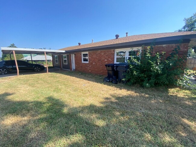 1800 NE 56th St in Oklahoma City, OK - Building Photo - Building Photo