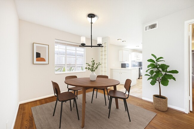 property at 2712 W Holcombe Blvd