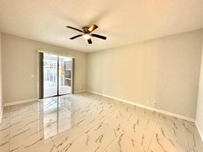 1219 Baycourt Isle in Greenacres, FL - Building Photo - Building Photo