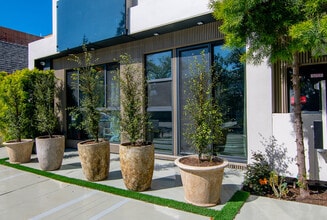 1623 S Bedford St in Los Angeles, CA - Foto de edificio - Building Photo