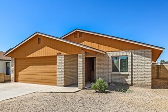 4124 N 106th Ave in Phoenix, AZ - Building Photo - Building Photo