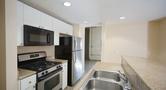 922 W 23rd St in Los Angeles, CA - Building Photo