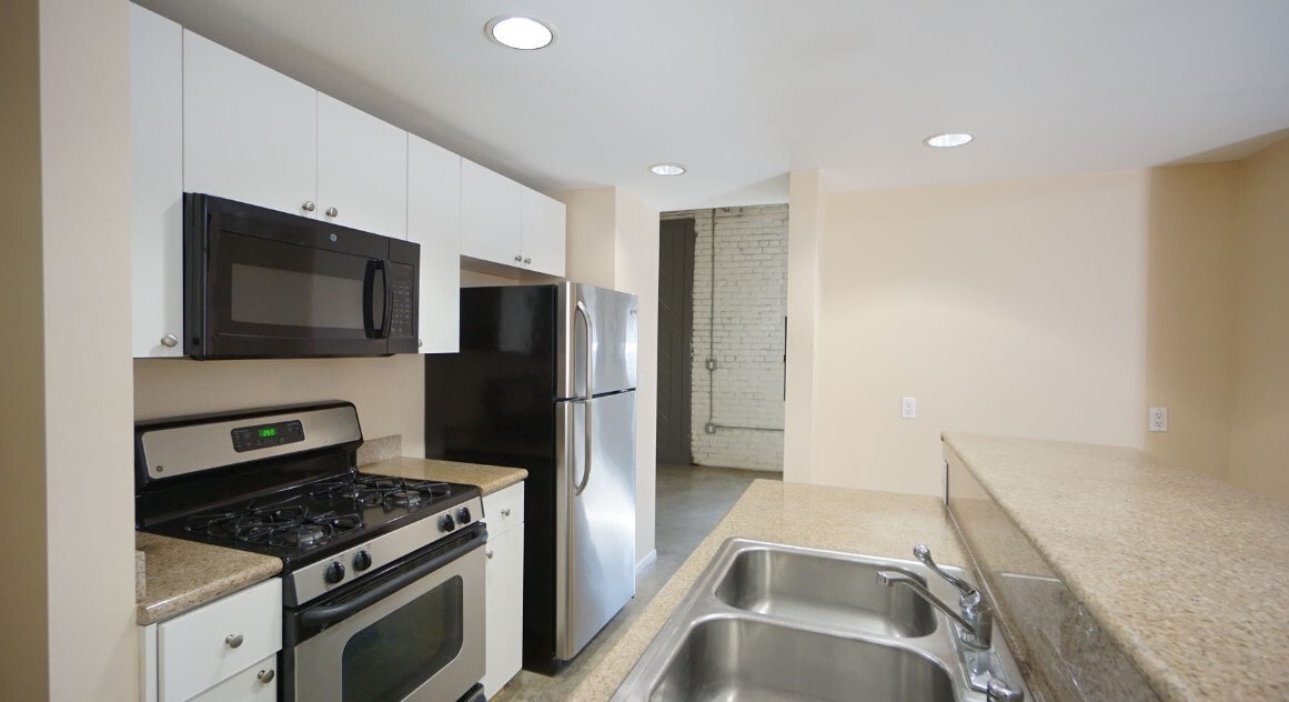 922 W 23rd St in Los Angeles, CA - Foto de edificio