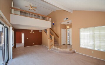 25 Jensen Dr in Henderson, NV - Building Photo - Building Photo