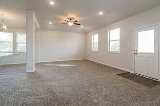 14701 Country Club Dr in Beaumont, TX - Building Photo - Building Photo