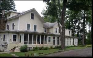 67 Old Albany Post Rd-Unit -#1 in Rhinebeck, NY - Building Photo - Building Photo