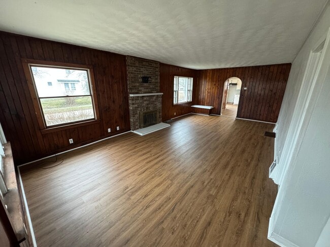 1224 Tulip St in Akron, OH - Building Photo - Building Photo