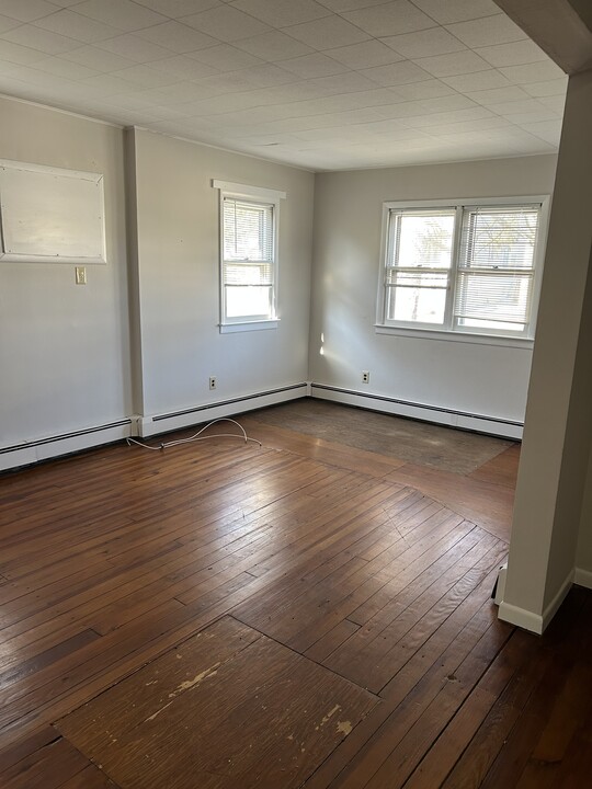 440 Melrose Ave, Unit A in Haddon Township, NJ - Building Photo