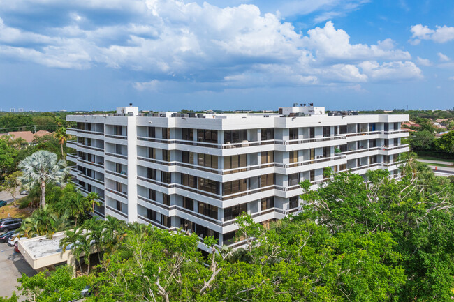 La Residence of Boca del Mar in Boca Raton, FL - Foto de edificio - Building Photo