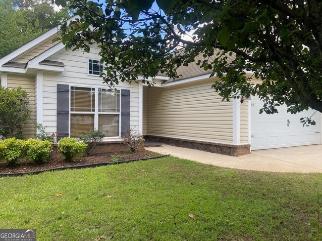 313 Madison Pl Pkwy in Byron, GA - Building Photo - Building Photo