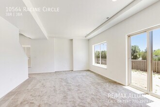 10564 Racine Cir in Commerce City, CO - Building Photo - Building Photo