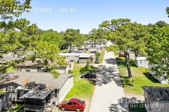 2719 3rd St in Huffman, TX - Building Photo - Building Photo