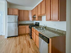 3818 N Sheffield Ave, Unit 1 in Chicago, IL - Building Photo - Building Photo