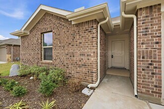 508 Regiment Rd in Sherman, TX - Building Photo - Building Photo