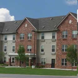 Mount Beulah Terrace in St. Louis, MO - Foto de edificio