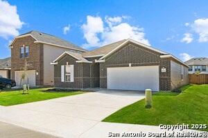 5254 Anzueto in San Antonio, TX - Building Photo - Building Photo