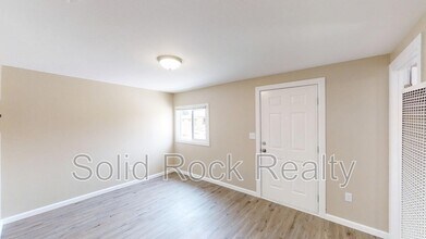 2413 E St Vrain St in Colorado Springs, CO - Foto de edificio - Building Photo
