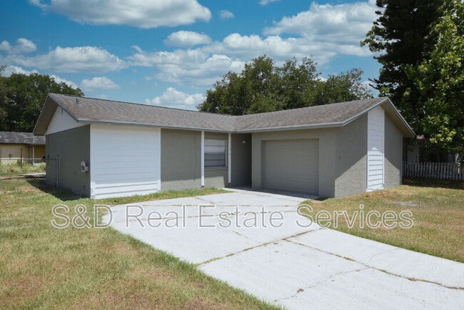 property at 1212 Waterview Blvd W