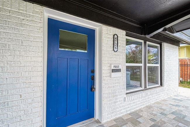 property at 4726 Pease St