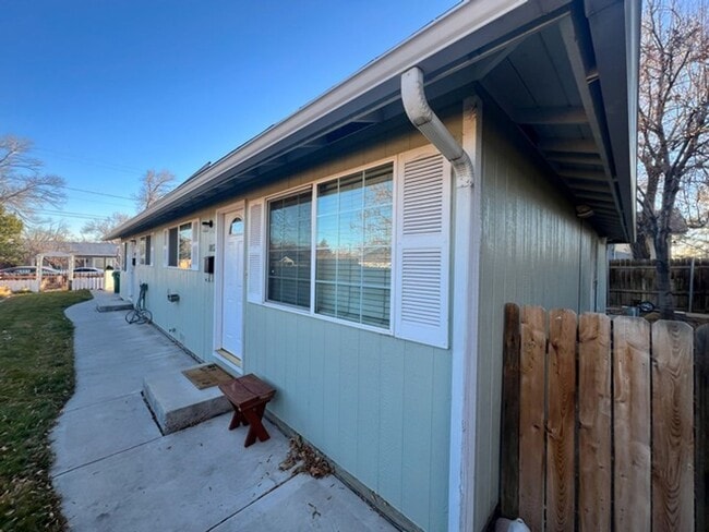 1052 I St in Sparks, NV - Building Photo - Building Photo
