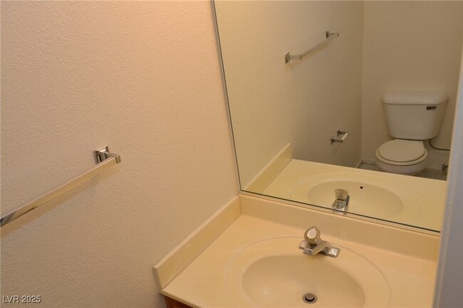 property at 3859 Starfield Ln