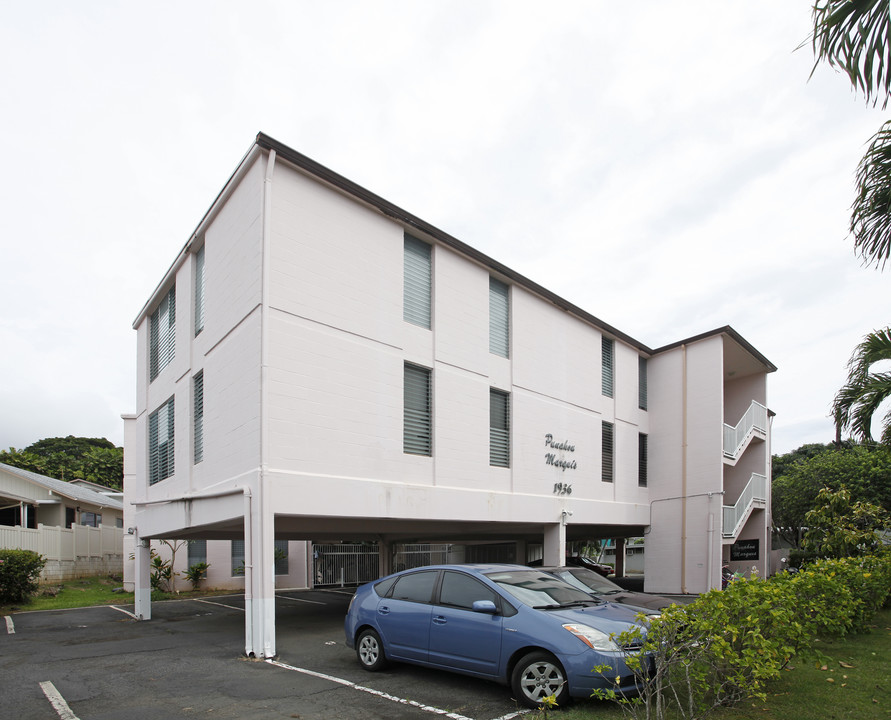 Punahou Marquis in Honolulu, HI - Building Photo