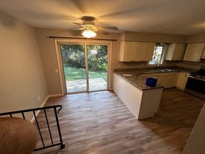 3717 Sunbrook Rd in Madison, WI - Building Photo - Building Photo