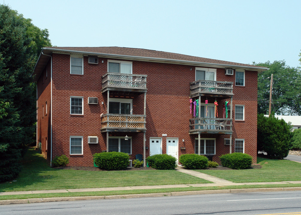 Mack Apartments in Allentown, PA - Building Photo