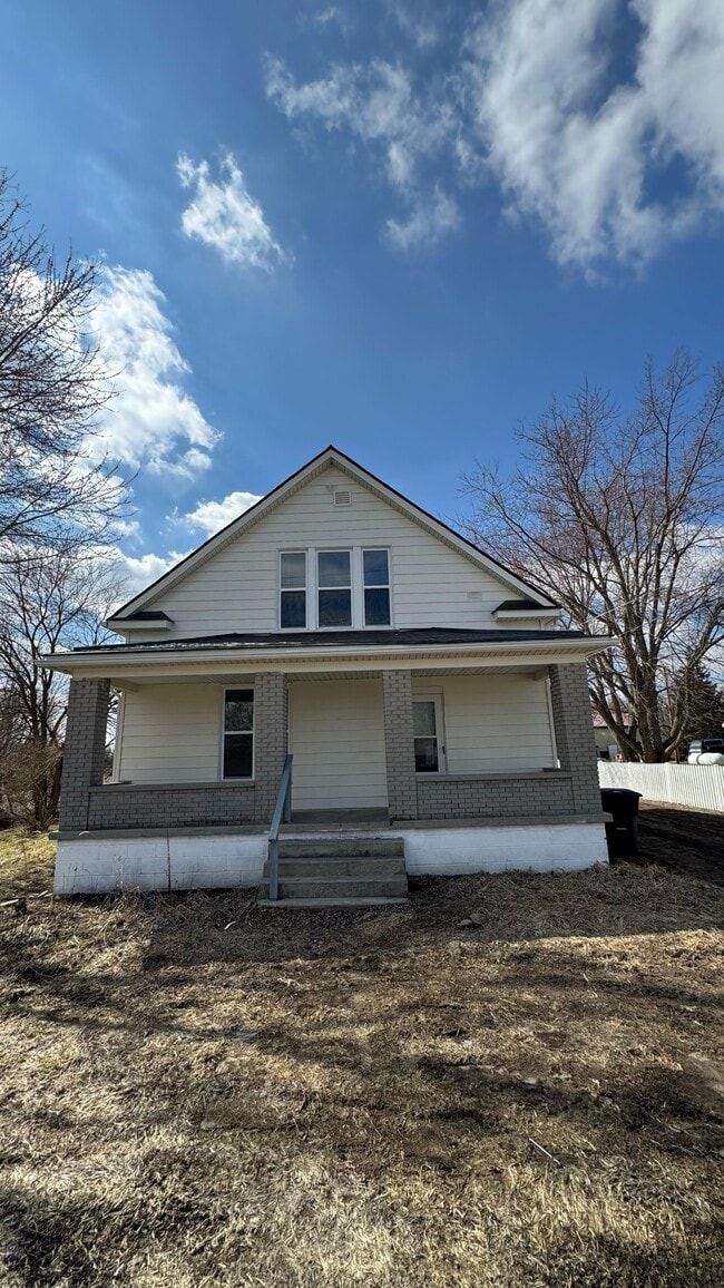 1376 W Main St in Wilmington, OH - Building Photo - Building Photo