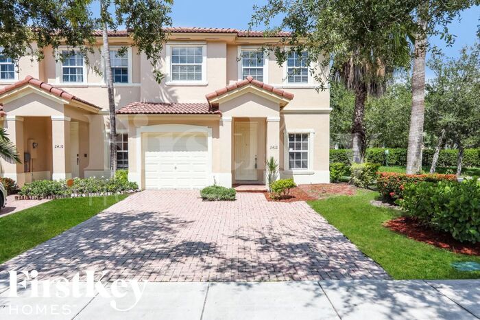 2412 NE 41st Pl in Homestead, FL - Building Photo